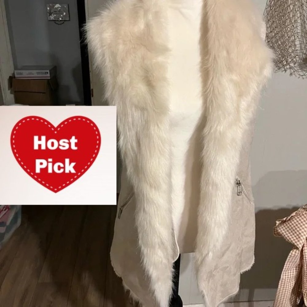 Metric Knit Faux Fur Vest - Ivory - Picture 2 of 7